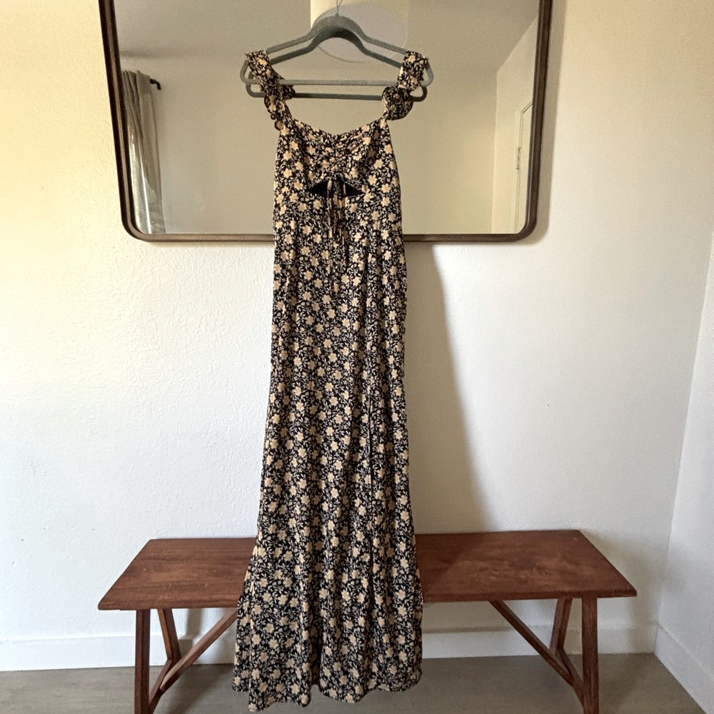 LuLus Floral Maxi Dress Size Small, long romantic dress, summer dress